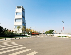 西安國家民用航天產業基地工程-攬月西路